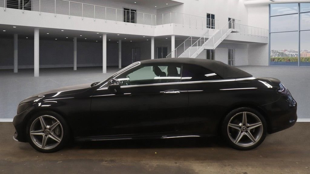 Used Mercedes-Benz C Class 2017 for sale - 77212357: Photo 5