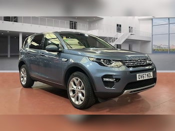 Used Land Rover Discovery Sport 2017 for sale - 76014754: Photo