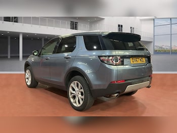 Used Land Rover Discovery Sport 2017 for sale - 76014754: Photo