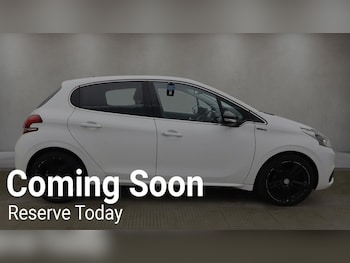 Used Peugeot 208 2015 for sale - 76632448: Photo