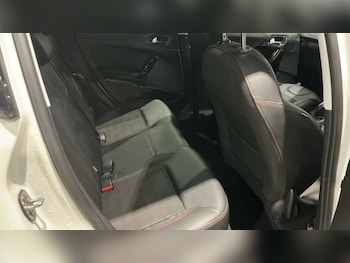 Used Peugeot 208 2015 for sale - 76632448: Photo