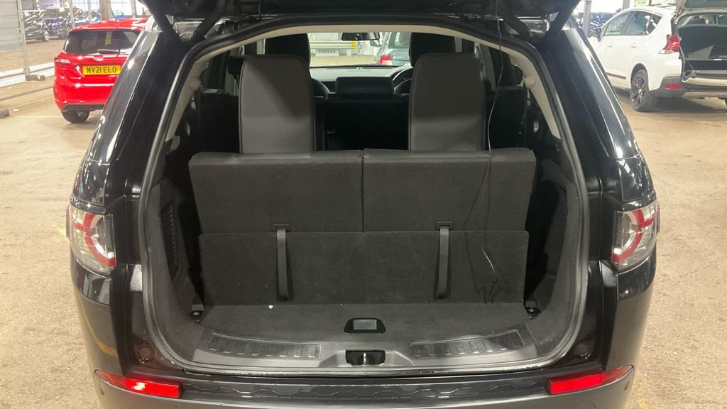 Used Land Rover Discovery Sport 2018 for sale - 76820217: Photo 7