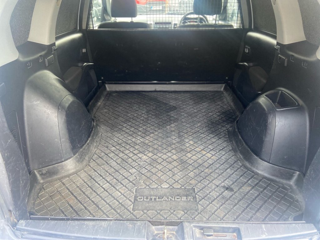 Used Mitsubishi Outlander 2011 for sale - 76496013: Photo 11