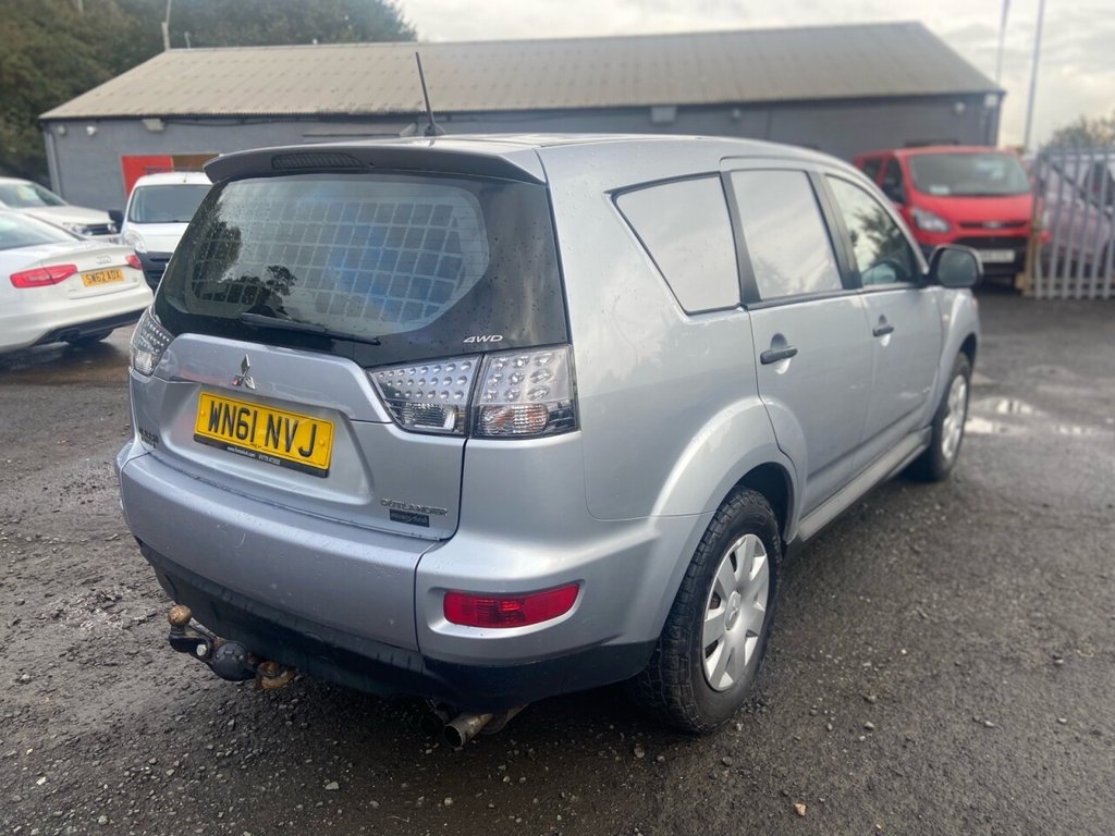 Used Mitsubishi Outlander 2011 for sale - 76496013: Photo 8