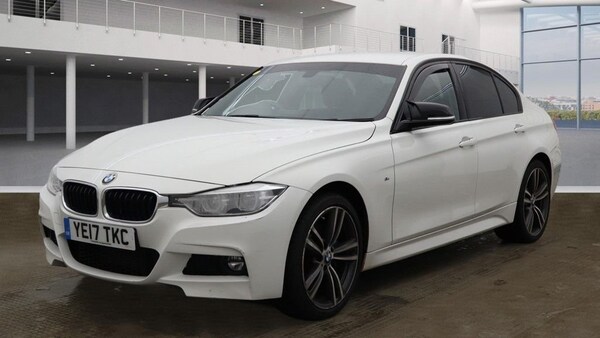 Used BMW 3 Series 2017 for sale - 76176147: Photo 2