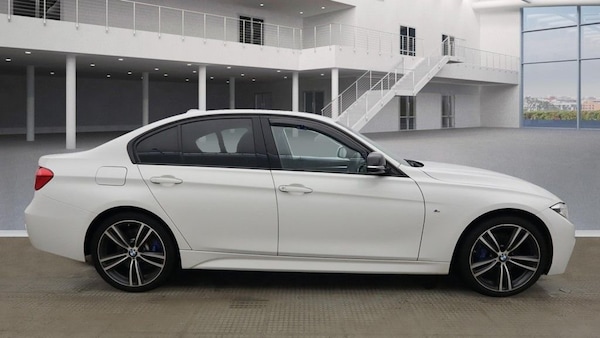Used BMW 3 Series 2017 for sale - 76176147: Photo 5