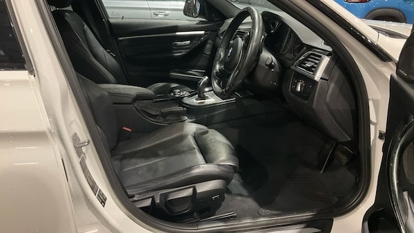 Used BMW 3 Series 2017 for sale - 76176147: Photo 9