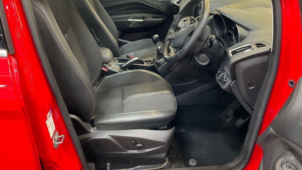 Used Ford Grand C-Max 2018 for sale - 77333026: Photo 21