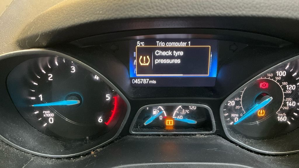 Used Ford Grand C-Max 2018 for sale - 77333026: Photo 22