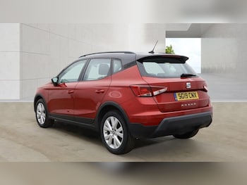 Used SEAT Arona 2019 for sale - 78677920: Photo