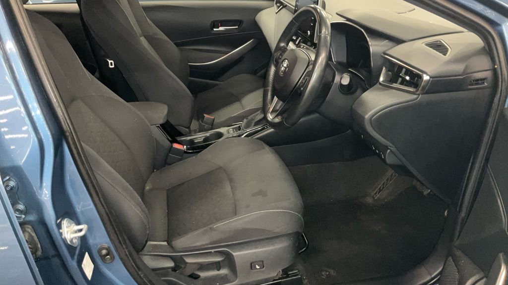 Used Toyota Corolla 2019 for sale - 76977441: Photo 21