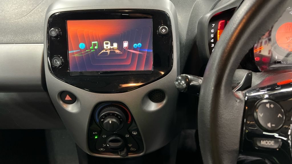 Used Toyota AYGO 2020 for sale - 76406593: Photo 11