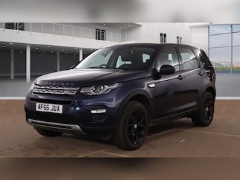 Used Land Rover Discovery Sport 2016 for sale - 75201228: Photo