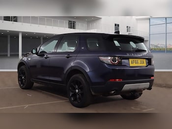 Used Land Rover Discovery Sport 2016 for sale - 75201228: Photo