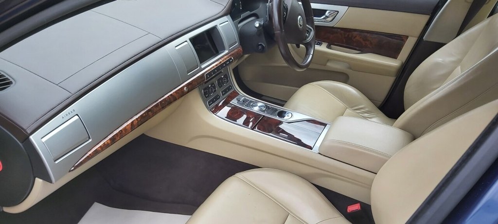 Used Jaguar XF 2012 for sale - 76496011: Photo 14