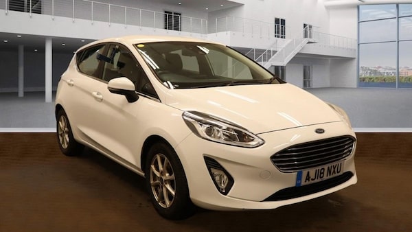 Used Ford Fiesta 2018 for sale - 76099942: Photo 1