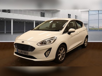 Used Ford Fiesta 2018 for sale - 76099942: Photo 2