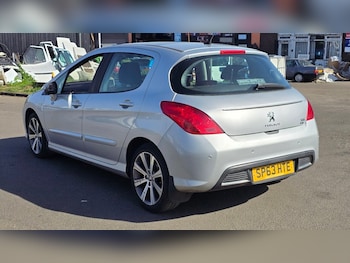 Used Peugeot 308 2013 for sale - 76333321: Photo 3