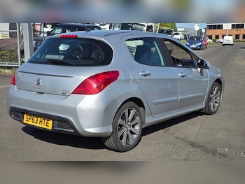 Used Peugeot 308 2013 for sale - 76333321: Photo 4