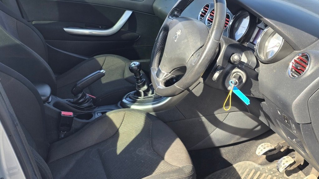 Used Peugeot 308 2013 for sale - 76333321: Photo 5