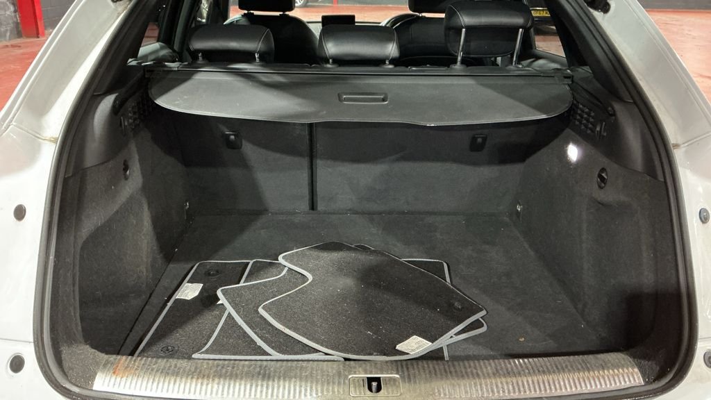 Used Audi Q3 2018 for sale - 77539601: Photo 13