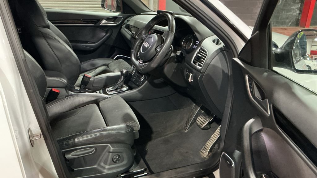 Used Audi Q3 2018 for sale - 77539601: Photo 15