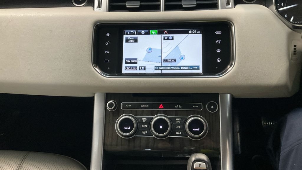 Used Land Rover Range Rover Sport 2015 for sale - 76848231: Photo 11