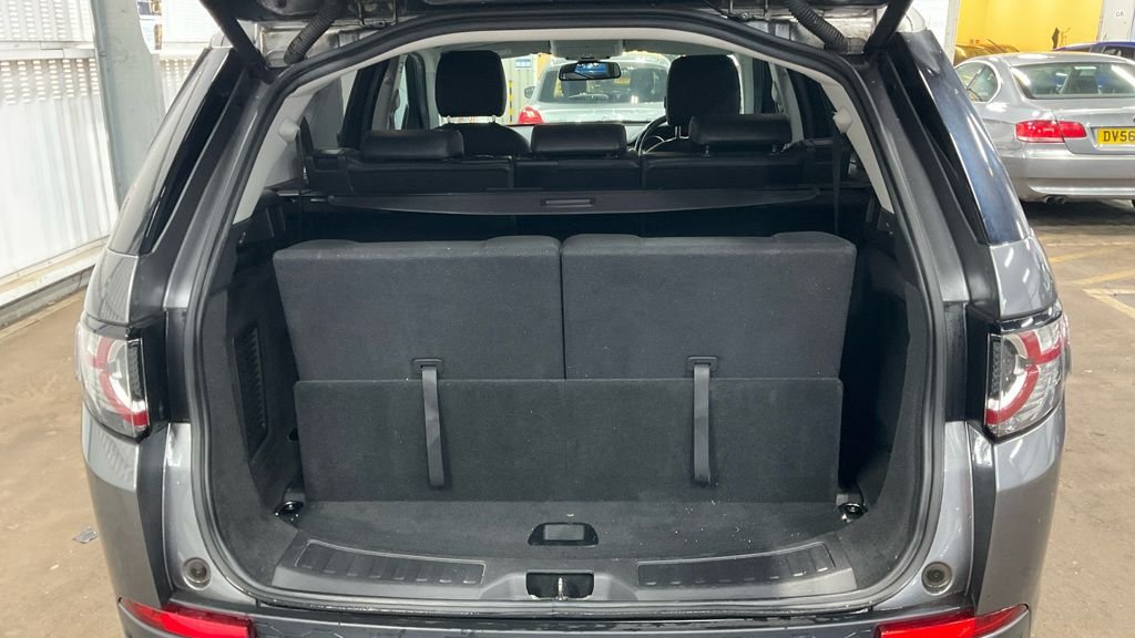 Used Land Rover Discovery Sport 2016 for sale - 76486999: Photo 7