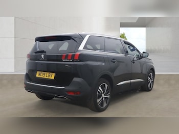 Used Peugeot 5008 2019 for sale - 79189683: Photo