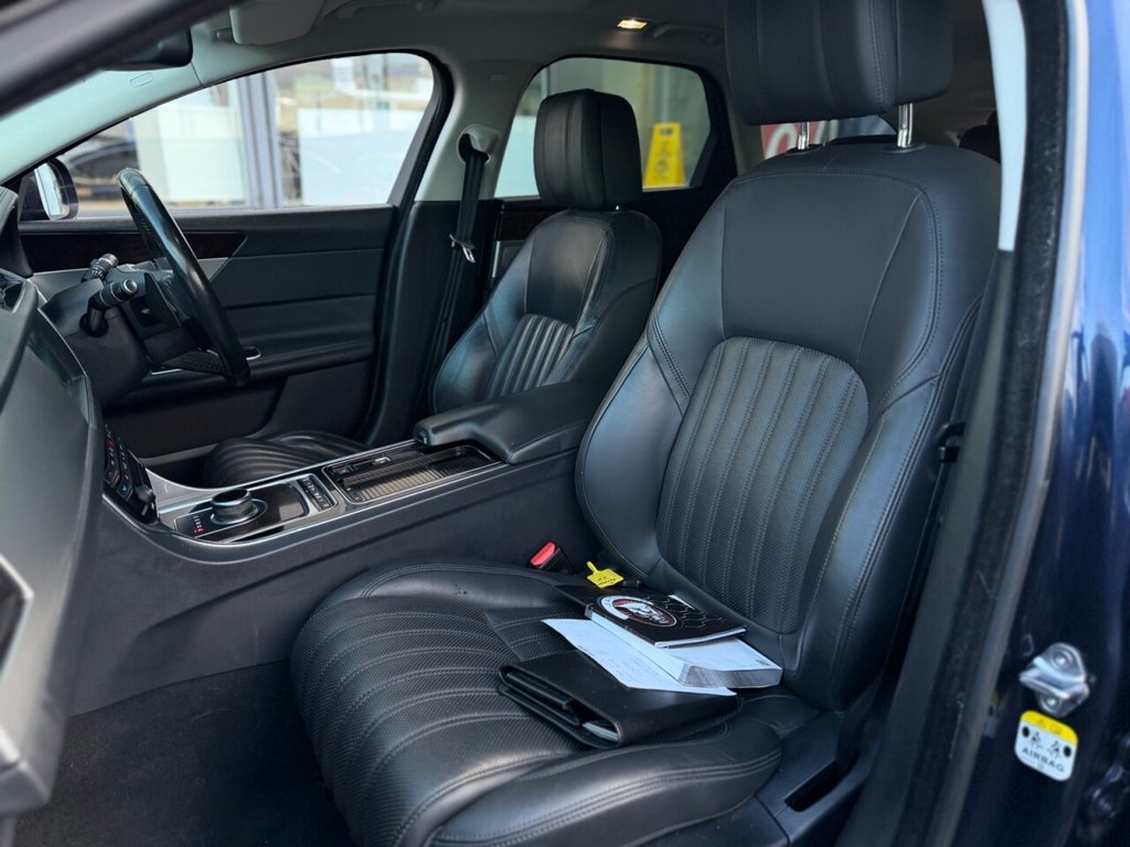 Used Jaguar XF 2017 for sale - 77539611: Photo 31