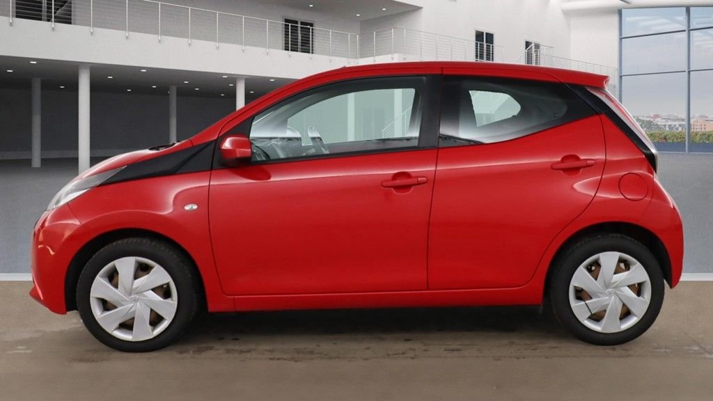 Used Toyota AYGO 2015 for sale - 78017735: Photo 6