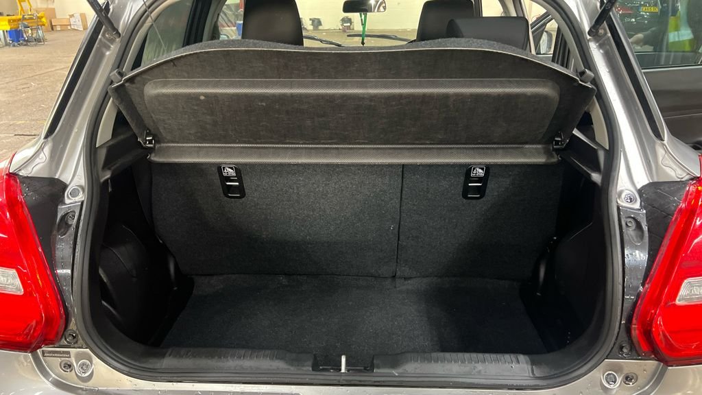 Used Suzuki Swift 2023 for sale - 77212518: Photo 13