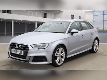 Used Audi A3 2018 for sale - 76304271: Photo 2