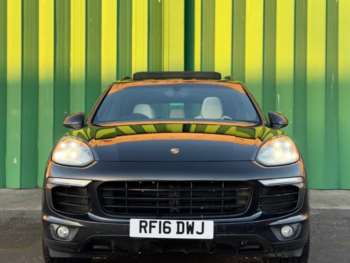 Used Porsche Cayenne 2016 for sale - 74529173: Photo
