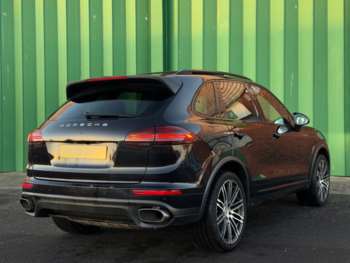 Used Porsche Cayenne 2016 for sale - 74529173: Photo
