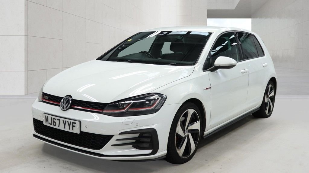 Used Volkswagen Golf 2017 for sale - 78215809: Photo 2