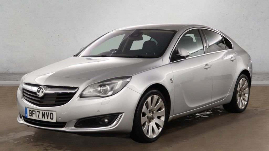 Used Vauxhall Insignia 2017 for sale - 77315962: Photo 2