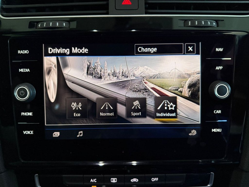 Used Volkswagen Golf 2018 for sale - 75735462: Photo 10