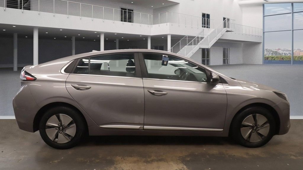 Used Hyundai IONIQ 2022 for sale - 76406864: Photo 5