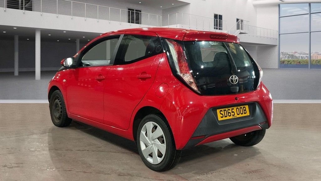 Used Toyota AYGO 2015 for sale - 76731193: Photo 9
