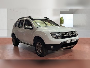 Used Dacia Duster 2016 for sale - 78544534: Photo