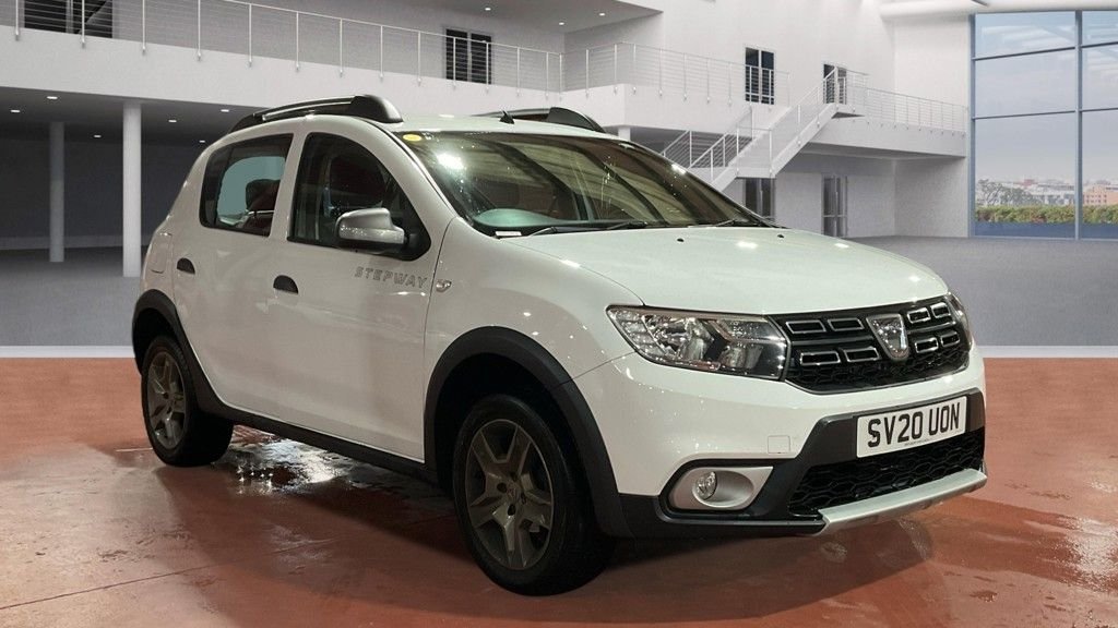 Used Dacia Sandero Stepway 2020 for sale - 77370036: Photo 2