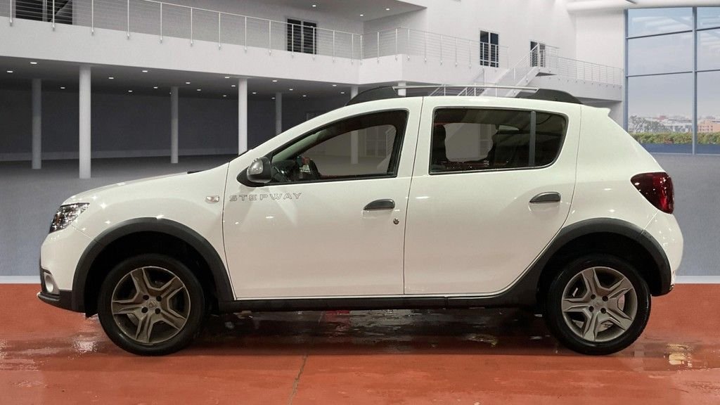 Used Dacia Sandero Stepway 2020 for sale - 77370036: Photo 7