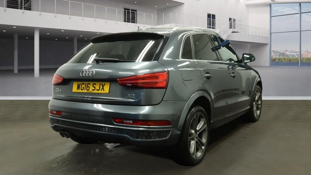 Used Audi Q3 2016 for sale - 77332955: Photo 10