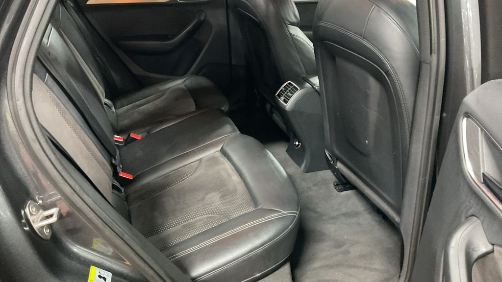 Used Audi Q3 2016 for sale - 77332955: Photo 14