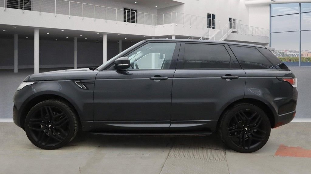 Used Land Rover Range Rover Sport 2018 for sale - 76610283: Photo 12
