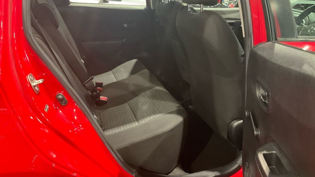 Used Toyota Yaris 2013 for sale - 77452001: Photo 9