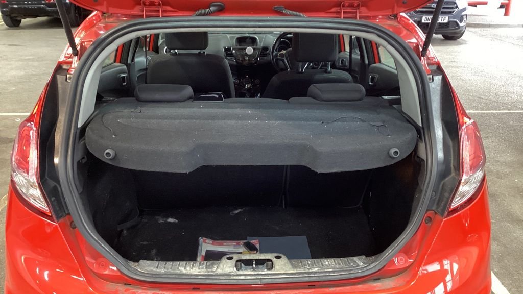 Used Ford Fiesta 2013 for sale - 76496090: Photo 5