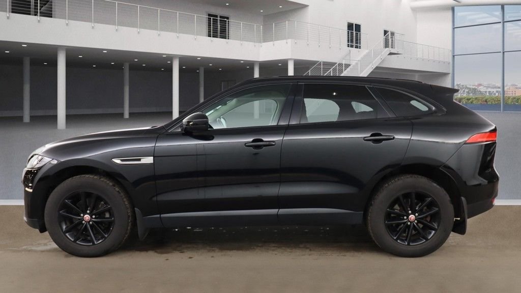 Used Jaguar F-Pace 2018 for sale - 77941686: Photo 18