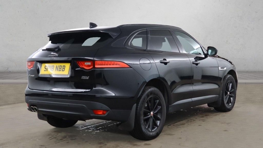 Used Jaguar F-Pace 2018 for sale - 77941686: Photo 4